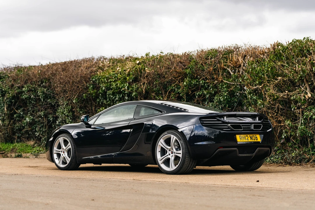 2011 McLaren MP4-12C - Image 5 of 31
