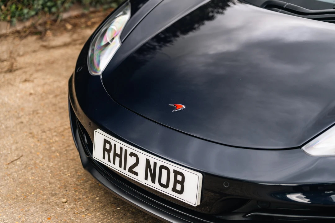 2011 McLaren MP4-12C - Image 28 of 31