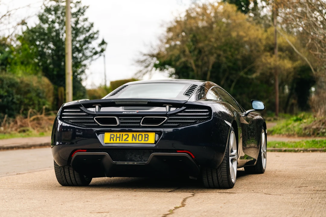 2011 McLaren MP4-12C - Image 7 of 31