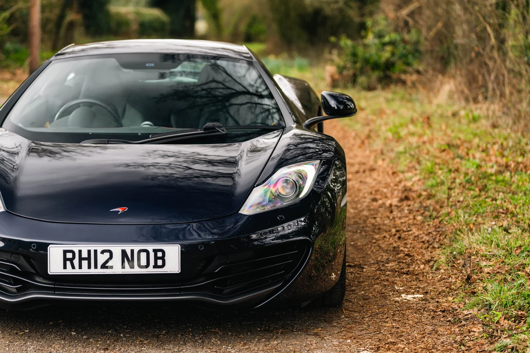 2011 McLaren MP4-12C - Image 21 of 31