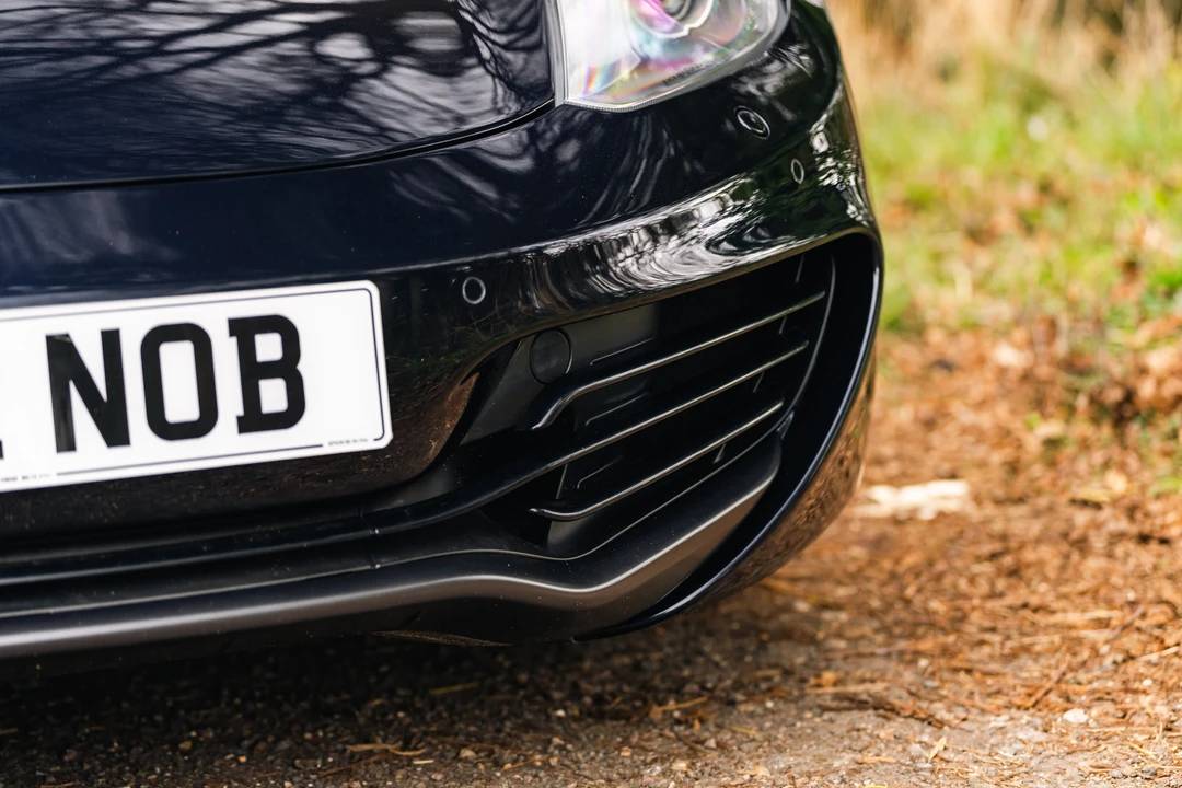 2011 McLaren MP4-12C - Image 27 of 31