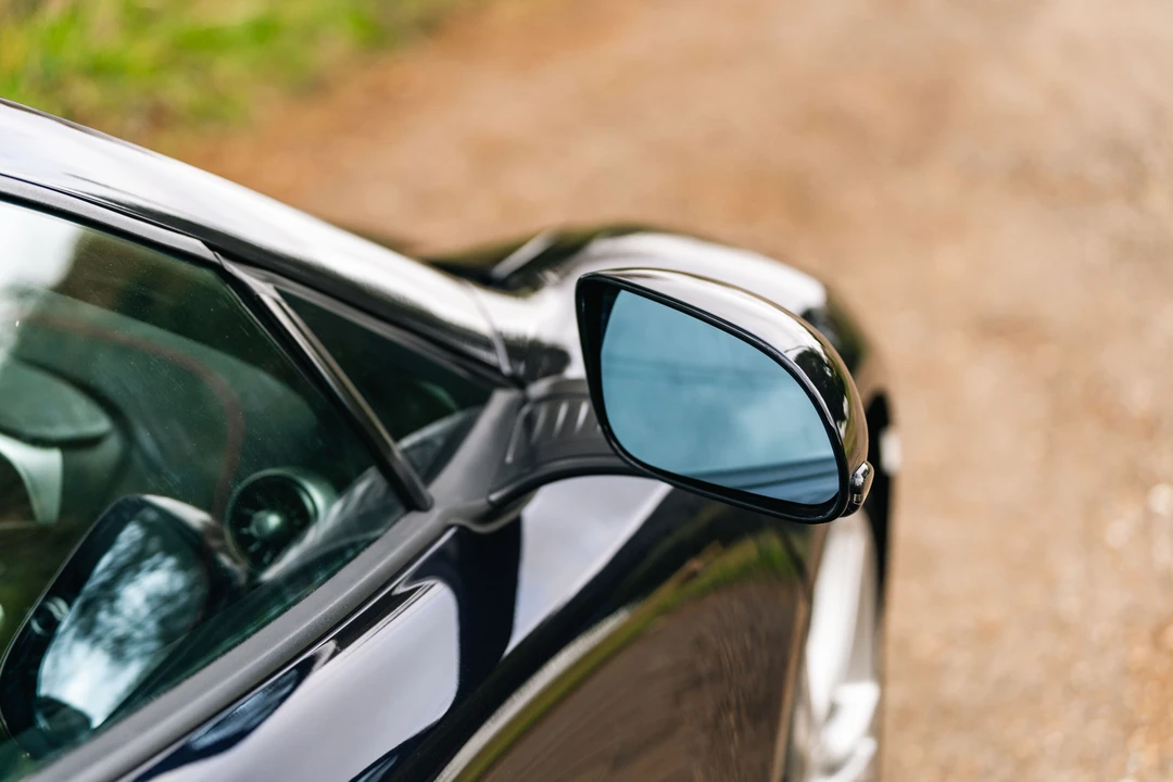 2011 McLaren MP4-12C - Image 30 of 31