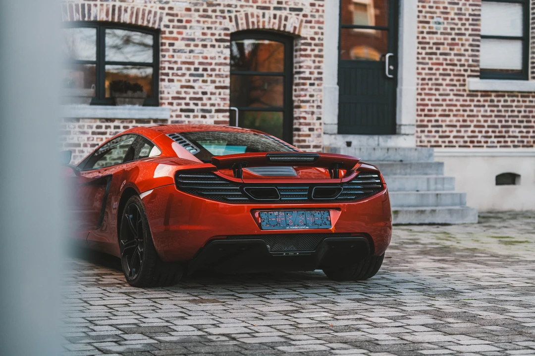 2011 McLaren MP4-12C - Image 6 of 31