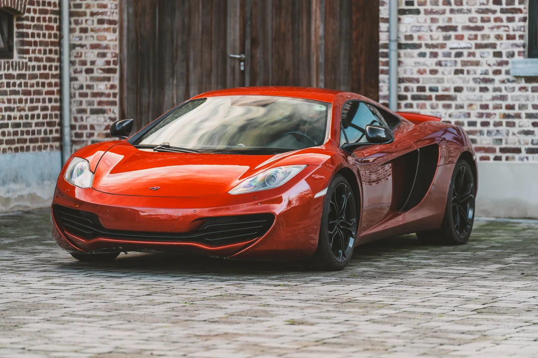 2011 McLaren MP4-12C - Image 2 of 31