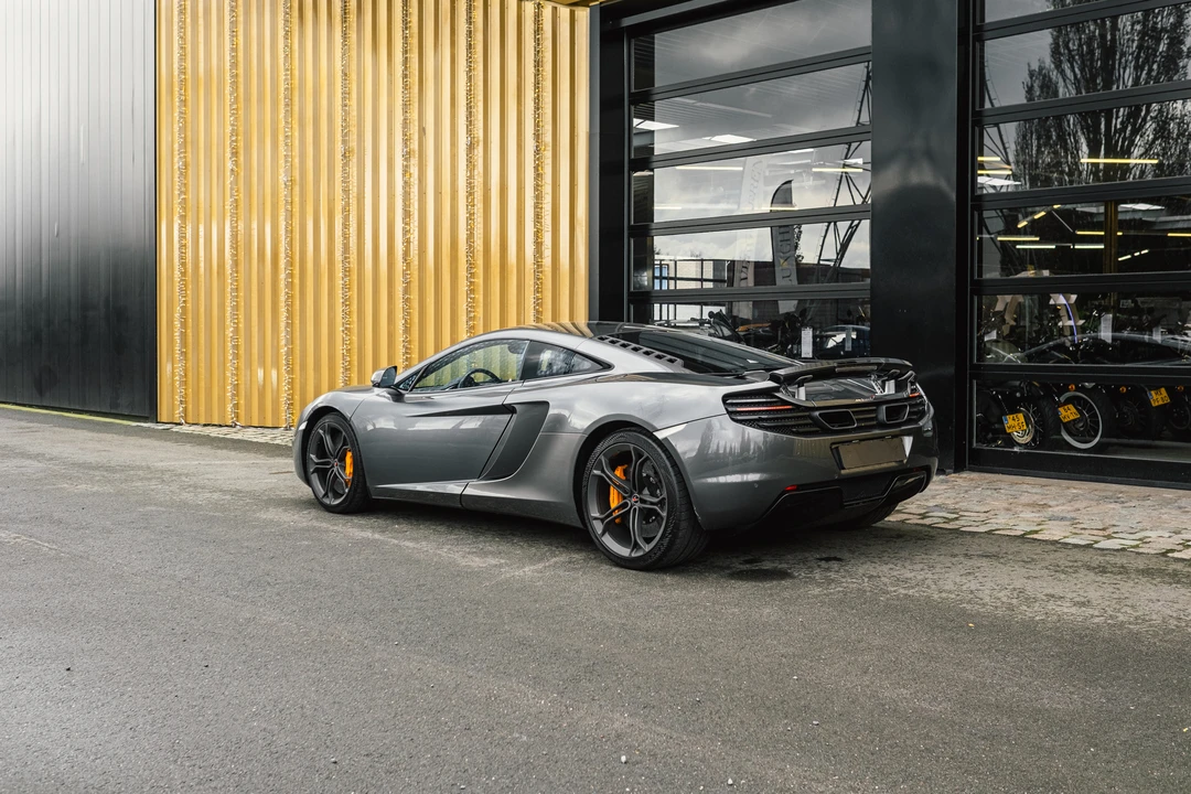 2011 McLaren MP4-12C - Image 5 of 31