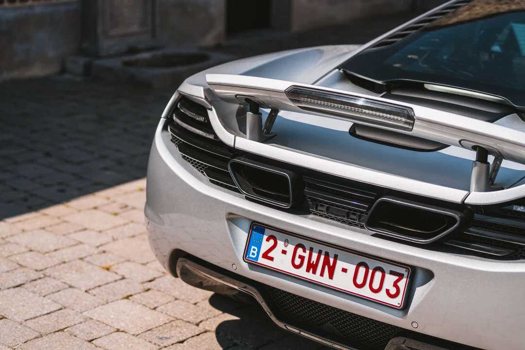 2011 McLaren MP4-12C - Image 21 of 31