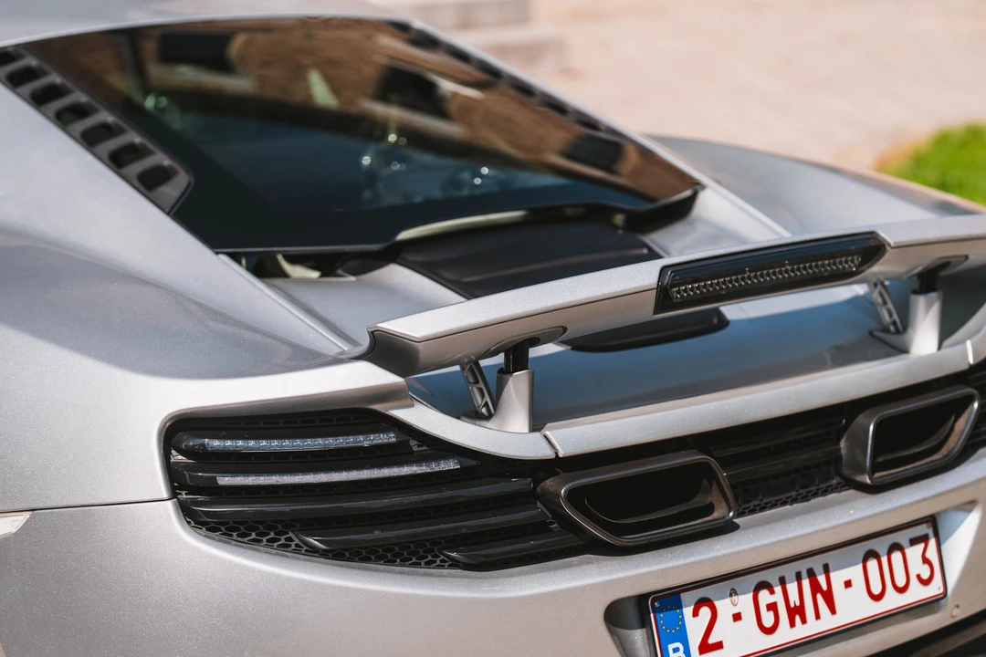 2011 McLaren MP4-12C - Image 24 of 31