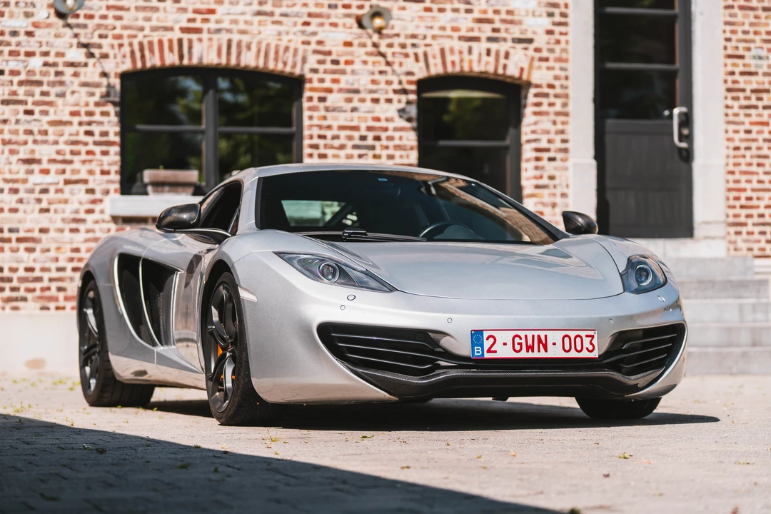 2011 McLaren MP4-12C - Image 3 of 31