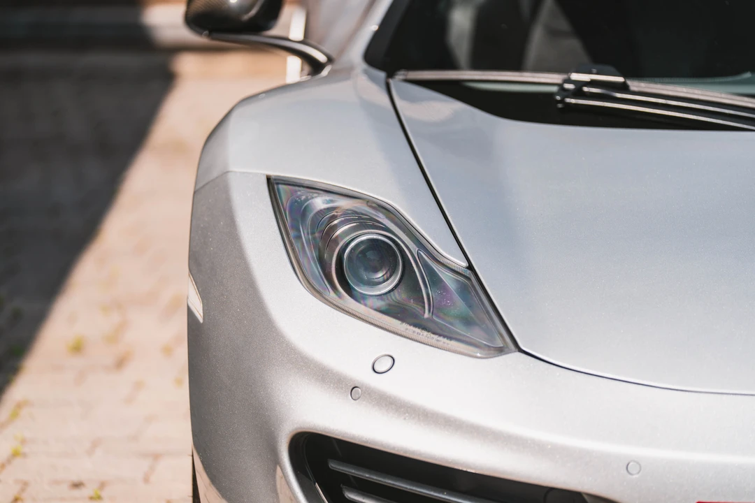 2011 McLaren MP4-12C - Image 30 of 31