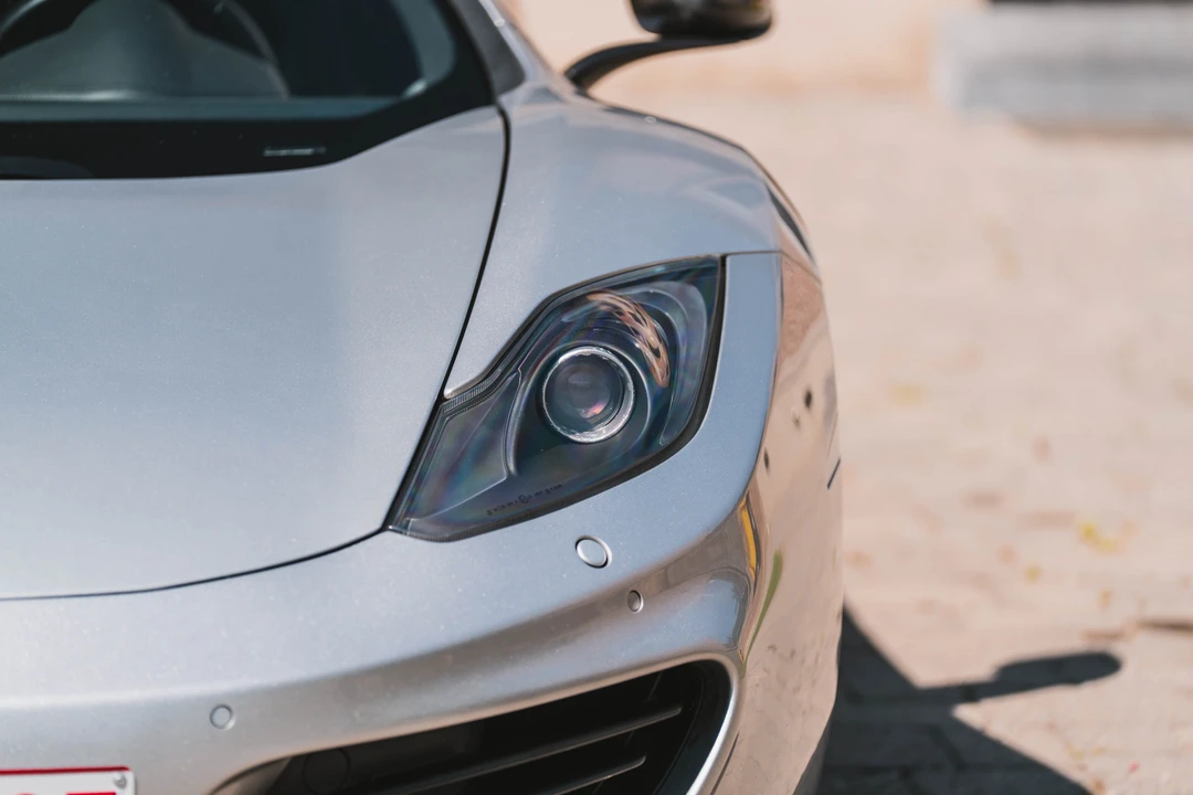 2011 McLaren MP4-12C - Image 31 of 31