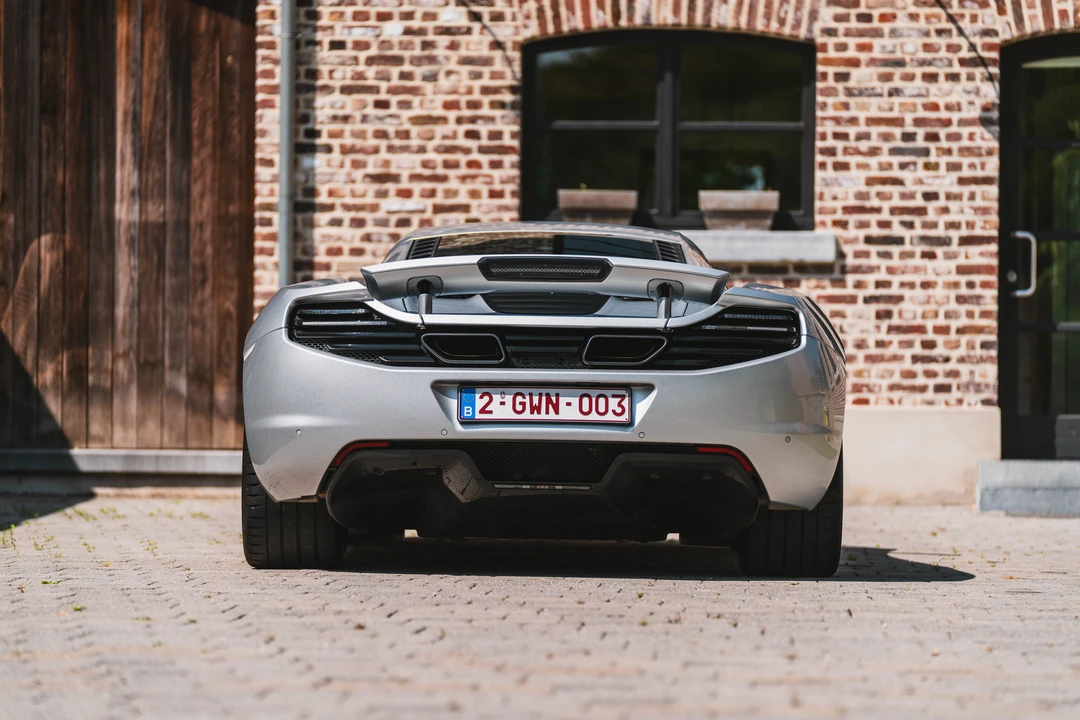 2011 McLaren MP4-12C - Image 6 of 31