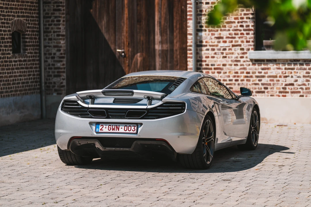 2011 McLaren MP4-12C - Image 5 of 31