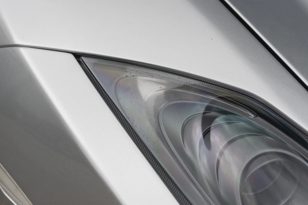 2011 McLaren MP4-12C - Image 21 of 31