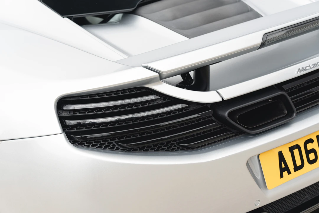 2011 McLaren MP4-12C - Image 30 of 31