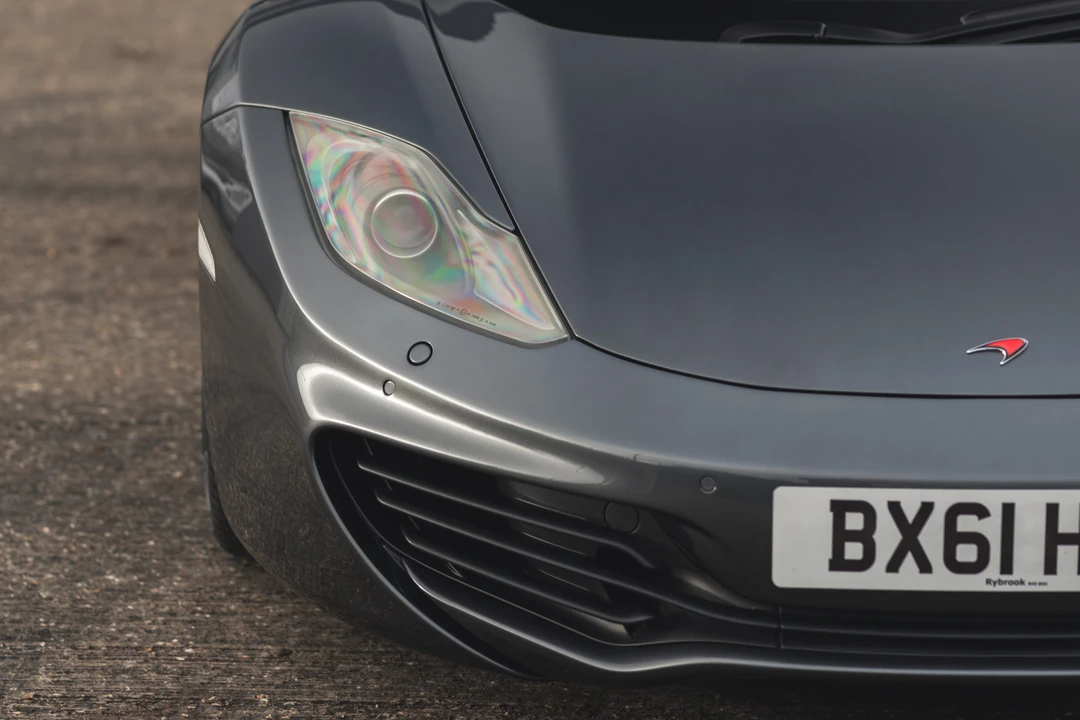 2011 McLaren MP4-12C - Image 18 of 31