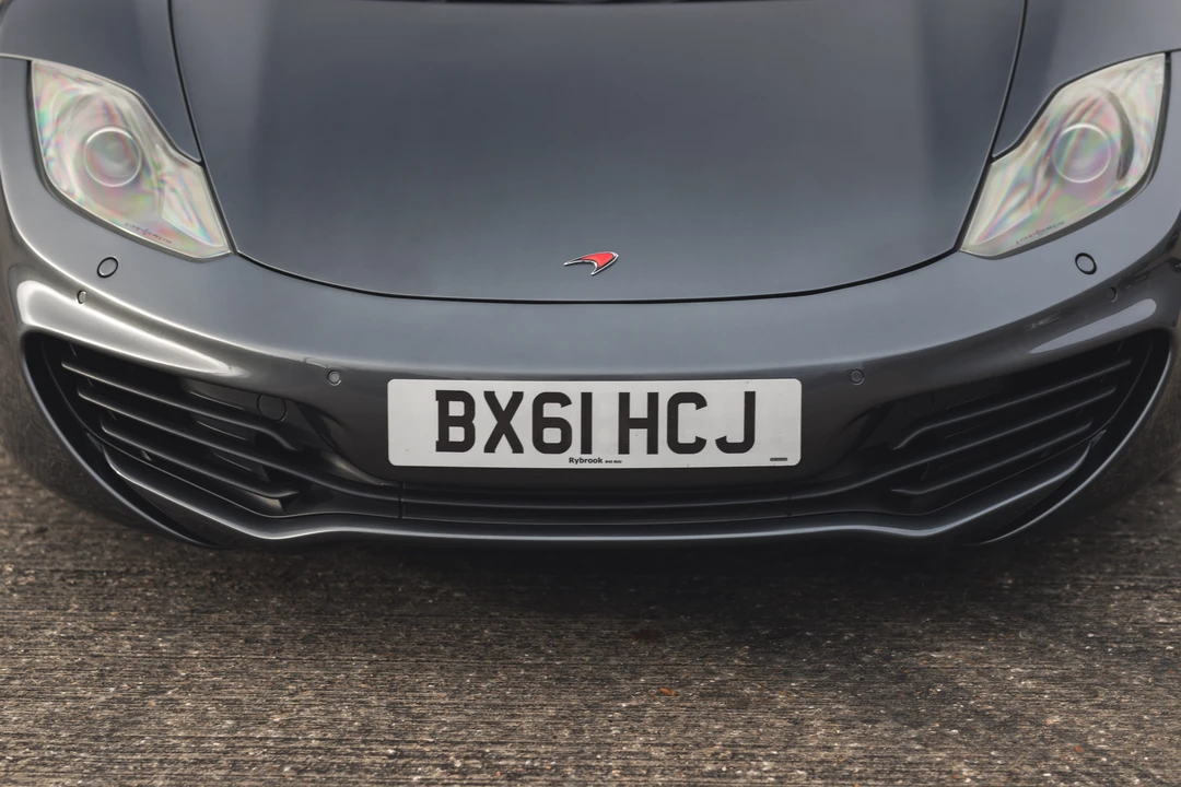 2011 McLaren MP4-12C - Image 19 of 31