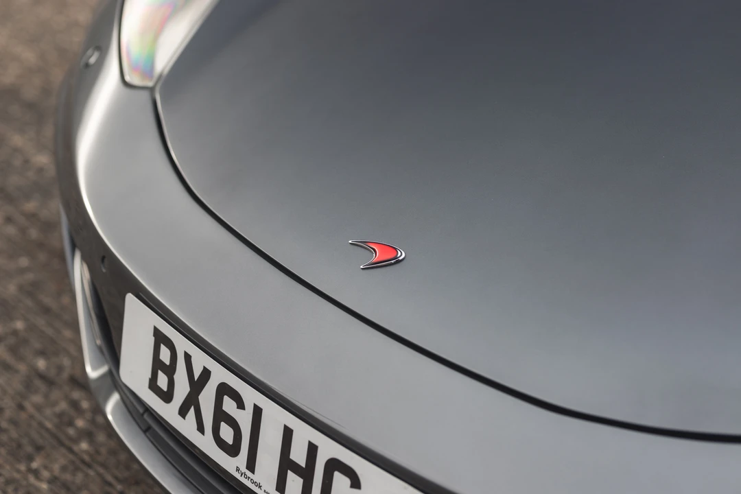 2011 McLaren MP4-12C - Image 21 of 31