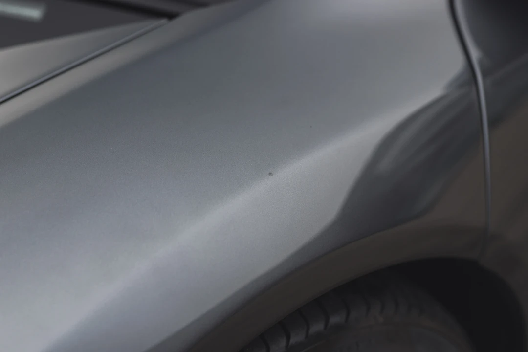 2011 McLaren MP4-12C - Image 25 of 31