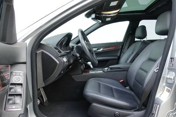 2011 Mercedes-Benz W204 C-Class - Image 4 of 6
