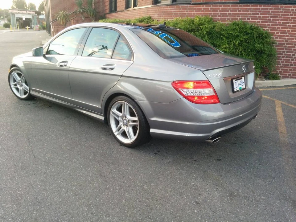 2011 Mercedes-Benz W204 C-Class - Image 2 of 6