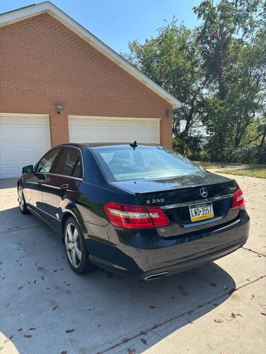 2011 Mercedes-Benz W212 E-Class - Image 3 of 20