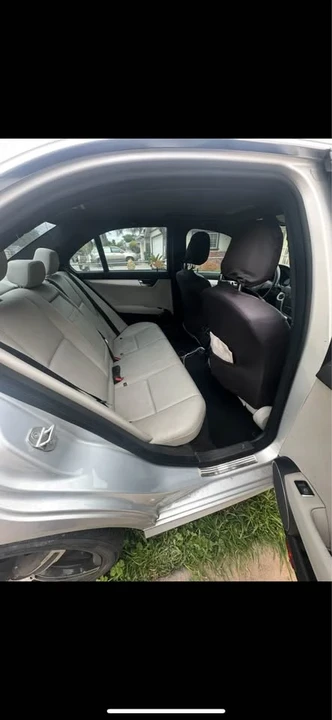 2011 Mercedes-Benz W204 C-Class - Image 7 of 8