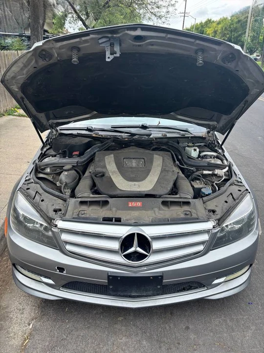 2011 Mercedes-Benz W204 C-Class - Image 3 of 4