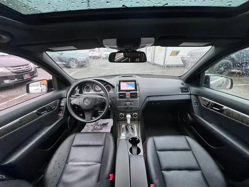 2011 Mercedes-Benz W204 C-Class - Image 7 of 9