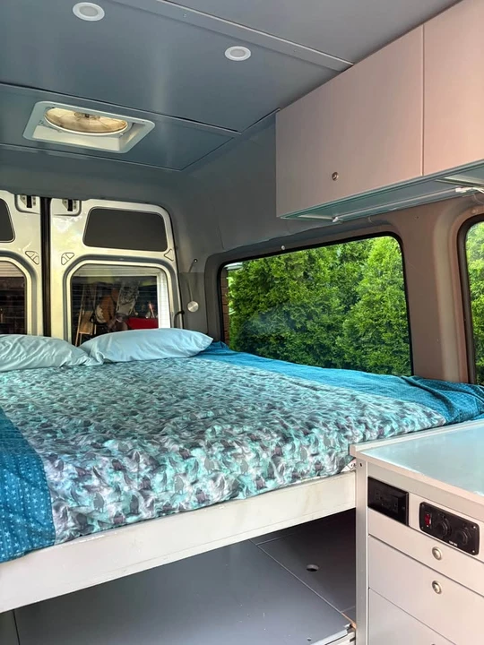 2011 Mercedes-Benz NCV3 Sprinter - Image 8 of 9