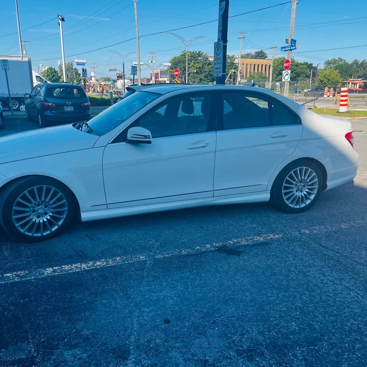 2011 Mercedes-Benz W204 C-Class - Image 2 of 10