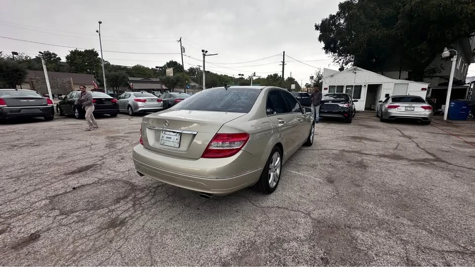 2011 Mercedes-Benz W212 E-Class - Image 7 of 14