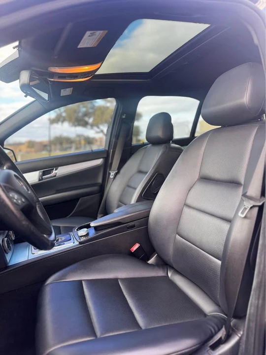 2011 Mercedes-Benz W212 E-Class - Image 11 of 14