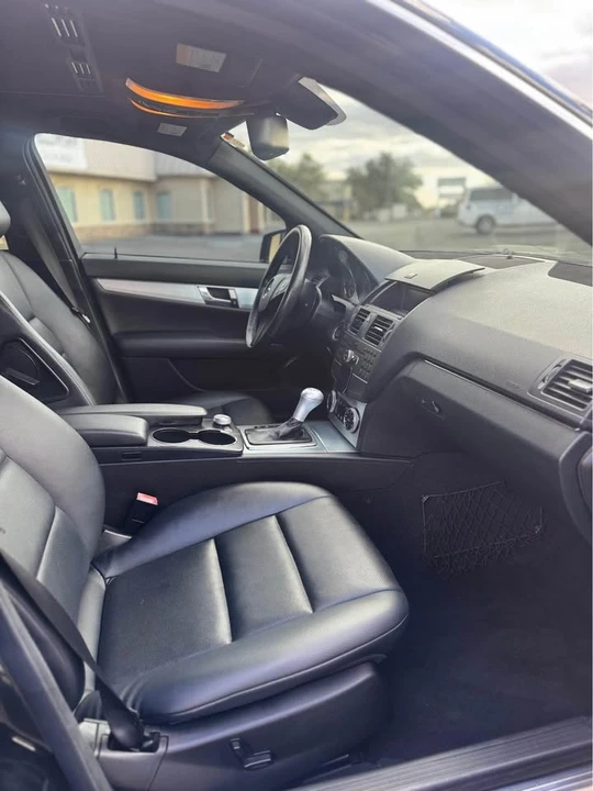 2011 Mercedes-Benz W212 E-Class - Image 7 of 14