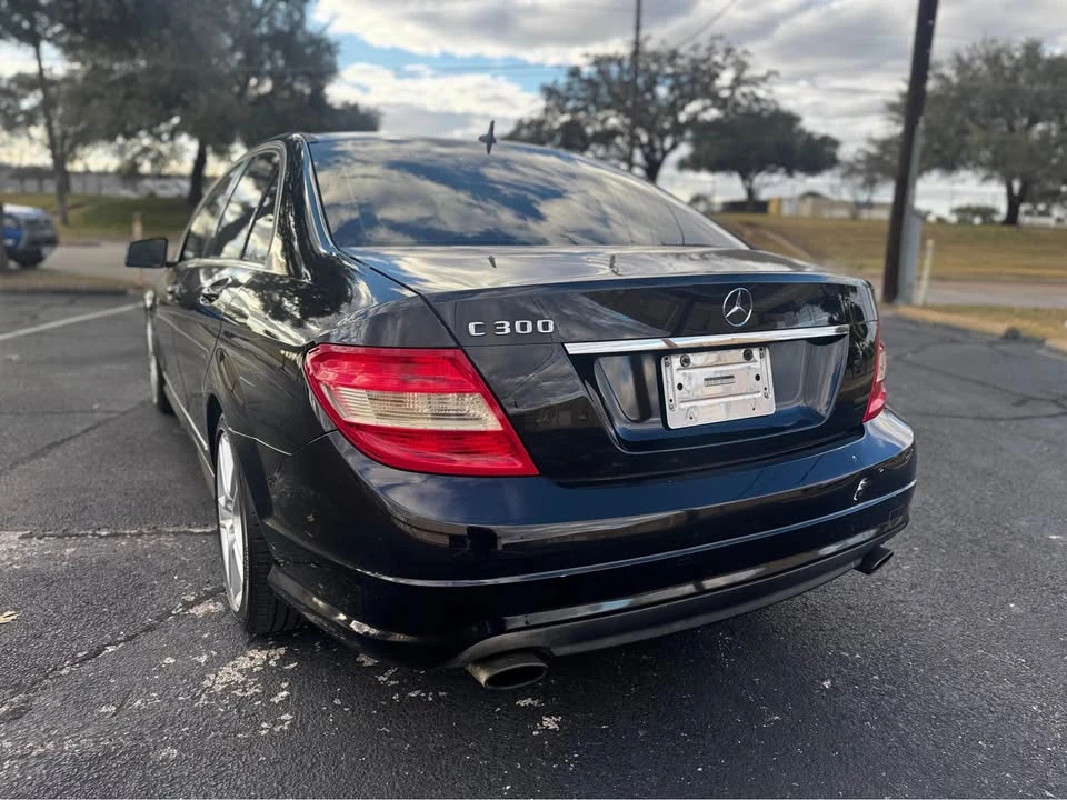 2011 Mercedes-Benz W212 E-Class - Image 3 of 14