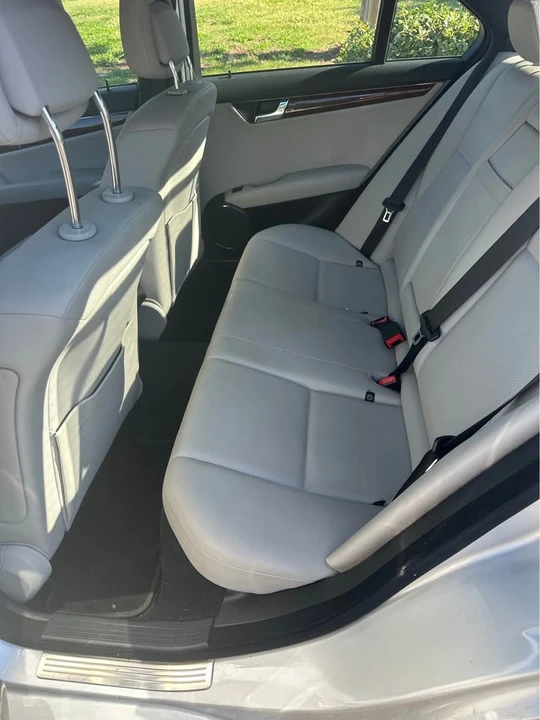 2011 Mercedes-Benz W212 E-Class - Image 7 of 8