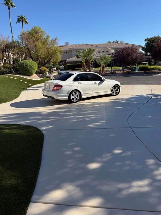 2011 Mercedes-Benz W204 C-Class - Image 3 of 8