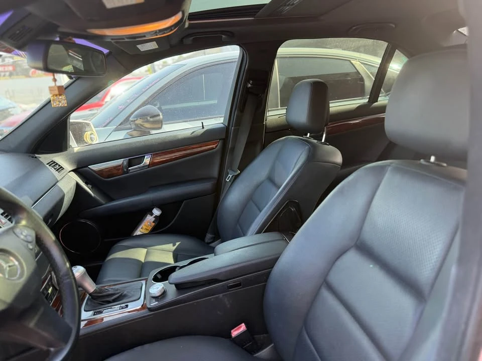 2011 Mercedes-Benz W212 E-Class - Image 5 of 9