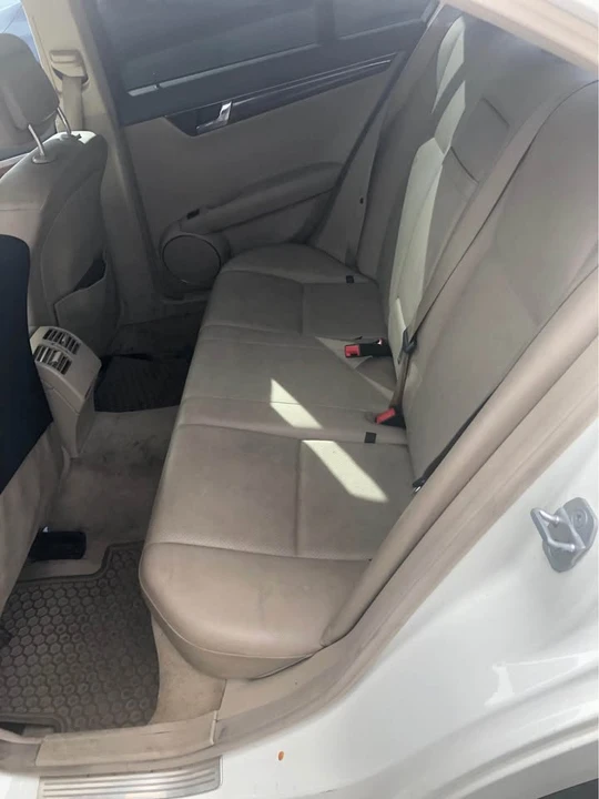 2011 Mercedes-Benz W212 E-Class - Image 2 of 5