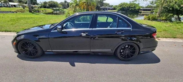 2011 Mercedes-Benz C300 Sport