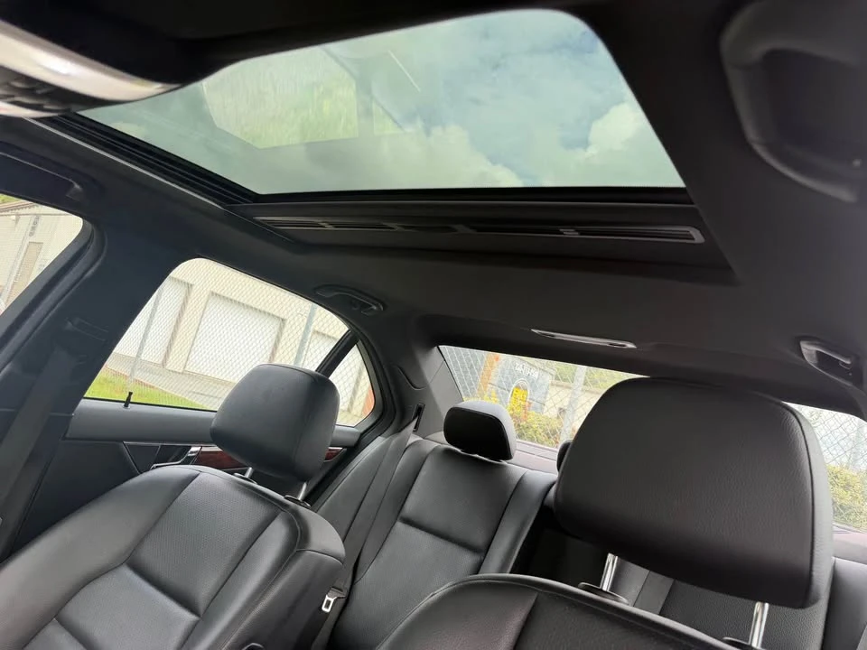2011 Mercedes-Benz W212 E-Class - Image 8 of 10