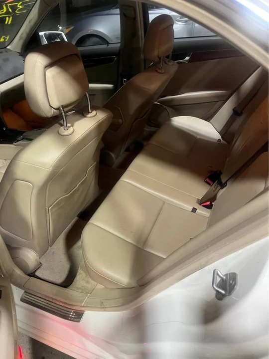 2011 Mercedes-Benz W212 E-Class - Image 7 of 9