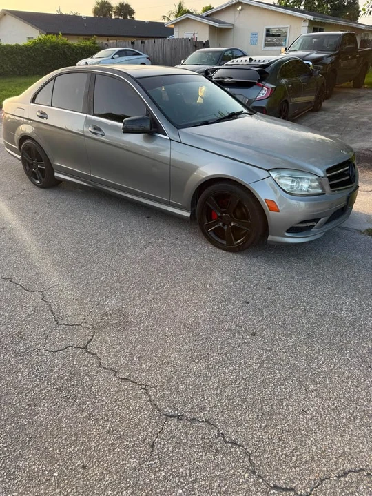 2011 Mercedes-Benz W212 E-Class - Image 6 of 8