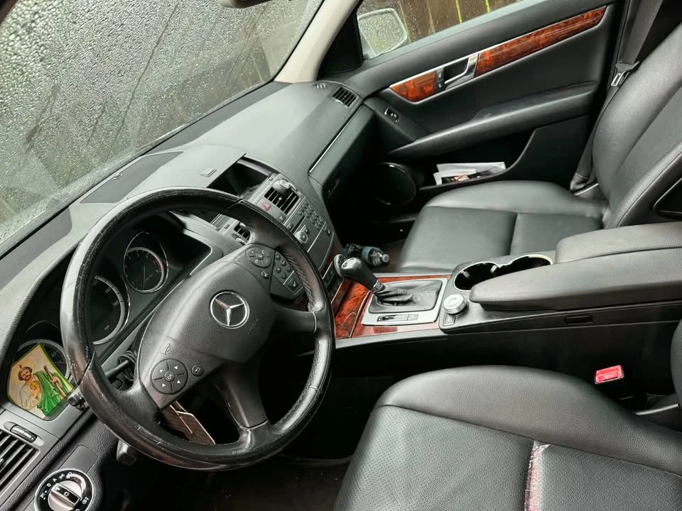 2011 Mercedes-Benz W212 E-Class - Image 5 of 5