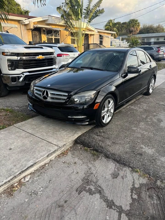 2011 Mercedes-Benz W212 E-Class - Image 3 of 7
