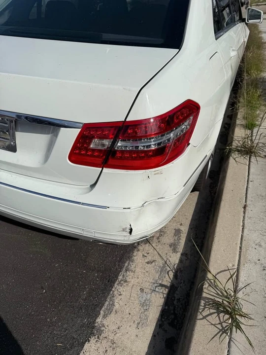 2011 Mercedes-Benz W212 E-Class - Image 6 of 7