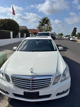 2011 Mercedes-Benz 300 E 3.0 Sedan 4D