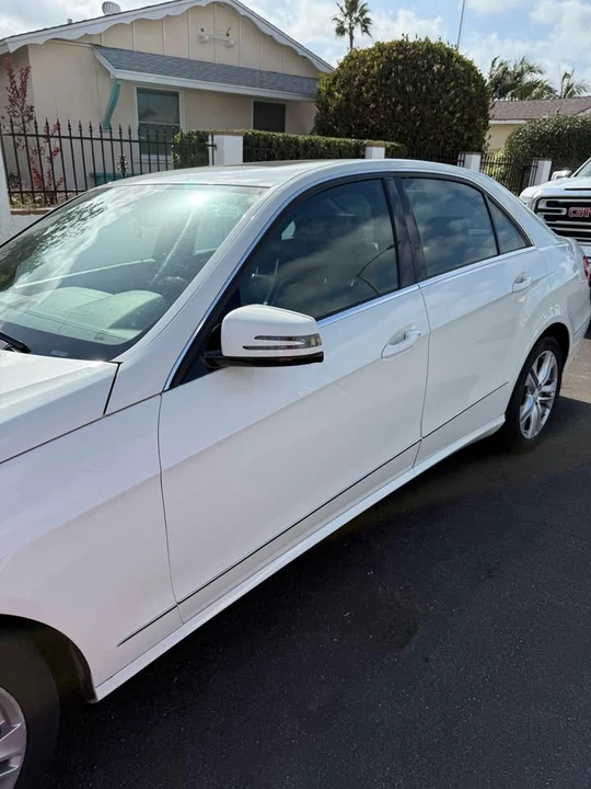2011 Mercedes-Benz W212 E-Class - Image 2 of 7