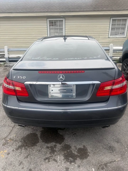 2011 Mercedes-Benz W212 E-Class - Image 3 of 8