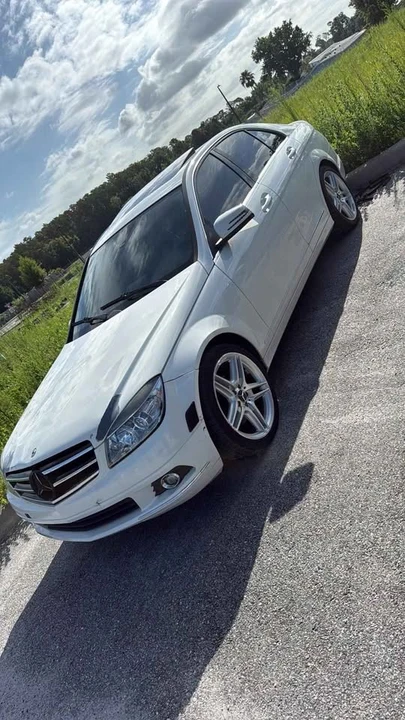 2011 Mercedes-Benz W212 E-Class - Image 6 of 6