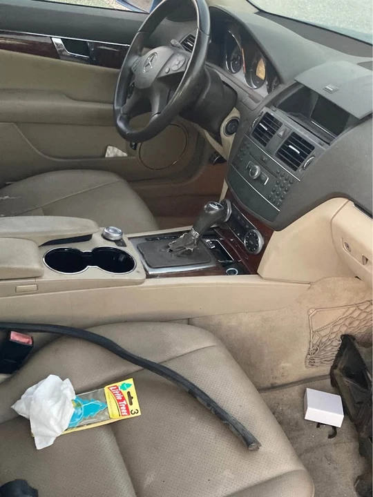 2011 Mercedes-Benz W212 E-Class - Image 6 of 10